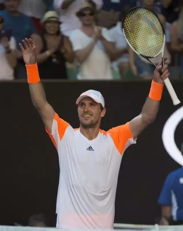 一场令人难 一场令人难