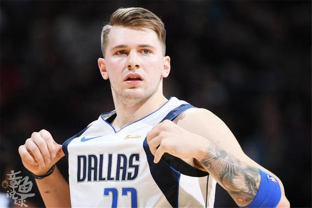 的浮动条款 的浮动条款